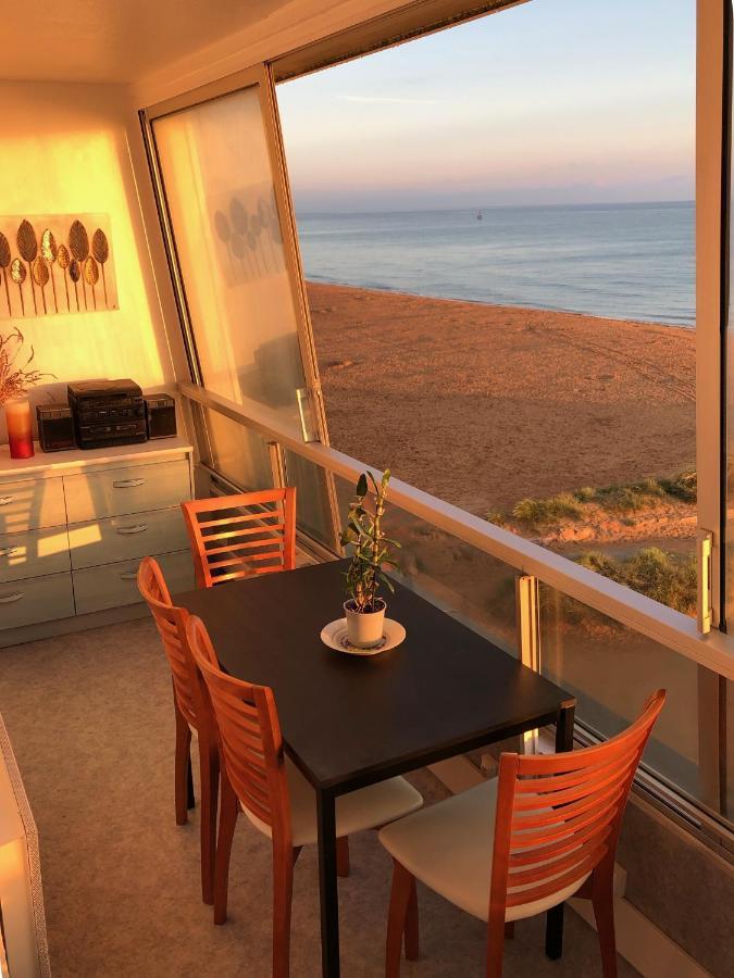 La Mouette Apartment Курсел-сюр-Мер Екстериор снимка